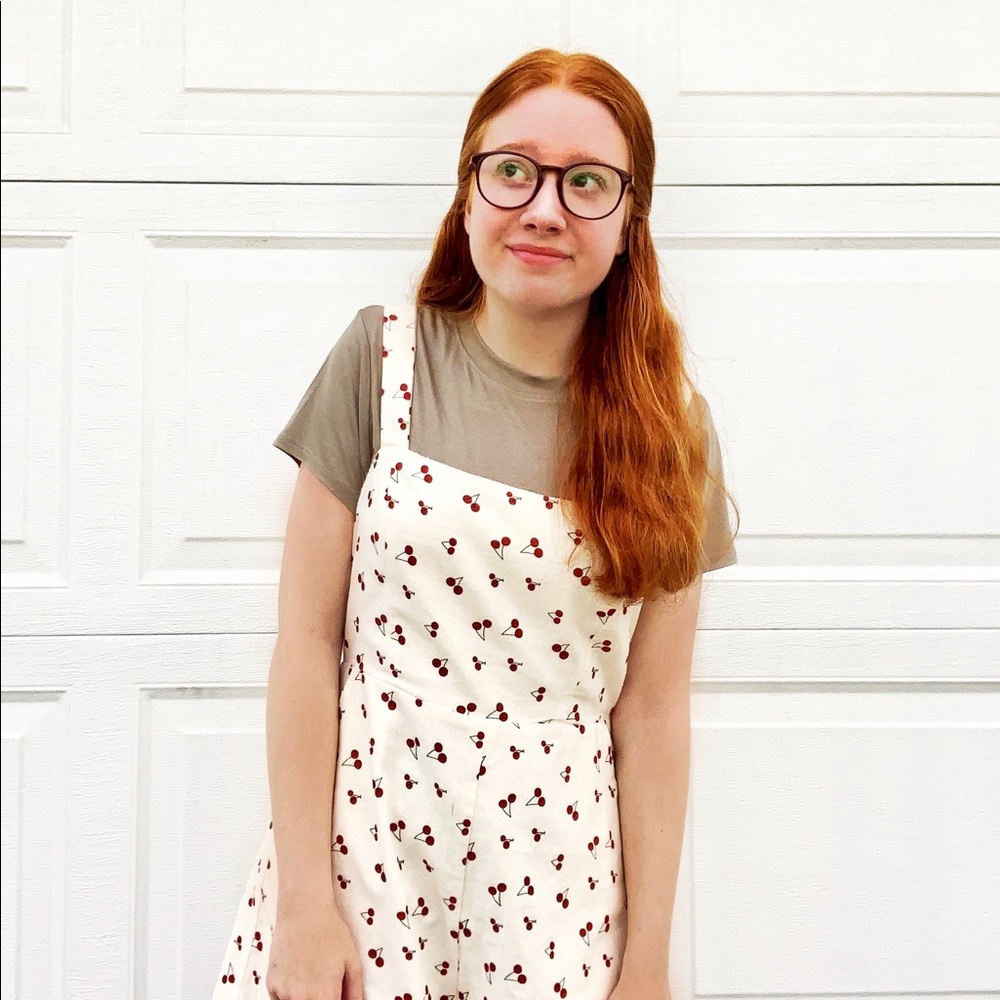 Meet your Posher, Carolina